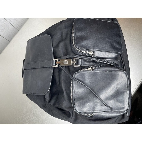 Authentic GUCCI Backpack Bag Black Leather Nylon Printed Logo Silver Metal